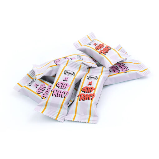 Rūta suflė saldainiai su avietėmis ir juoduoju šokoladu 55 % „Gia Ram“, 115 g - Image 2